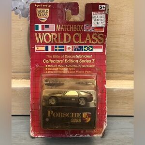 🚗NIB MATCHBOX VINTAGE PORSCHE 928S🚗